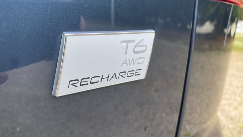 Volvo XC60 2.0 T6 [350] RC PHEV Plus Dark 5dr AWD Geartronic Estate